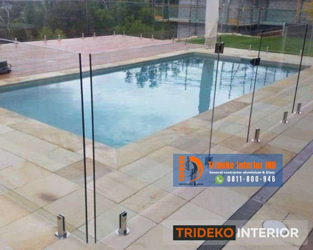 Railing spigot kaca frameless