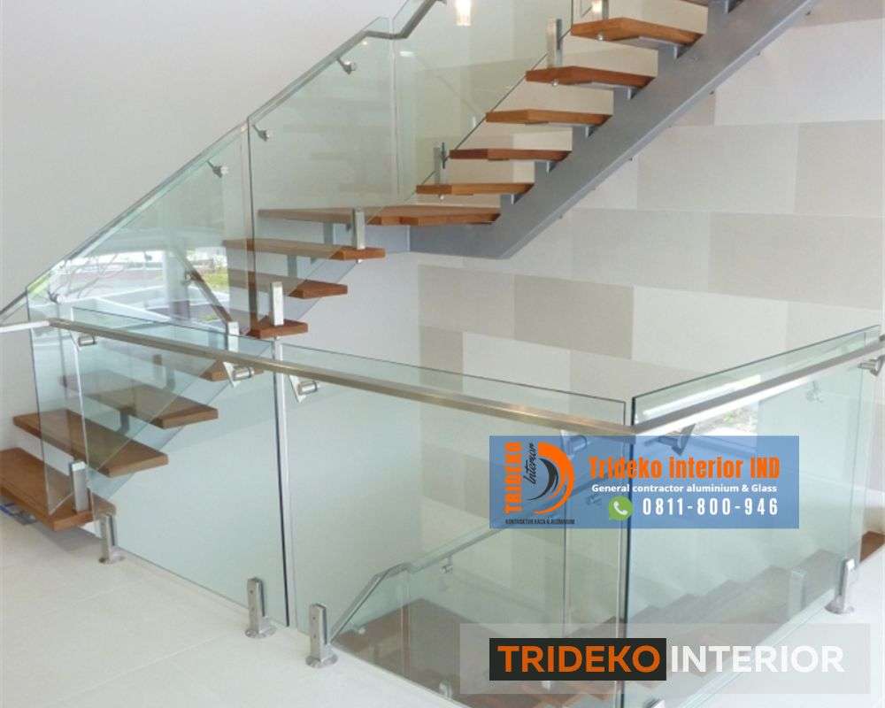 Railing spigot kaca frameless