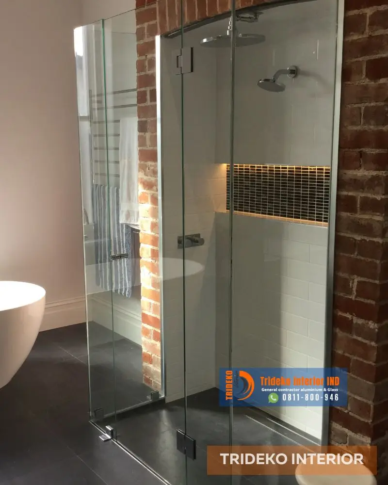 kaca shower screen tempered 10mm per M2