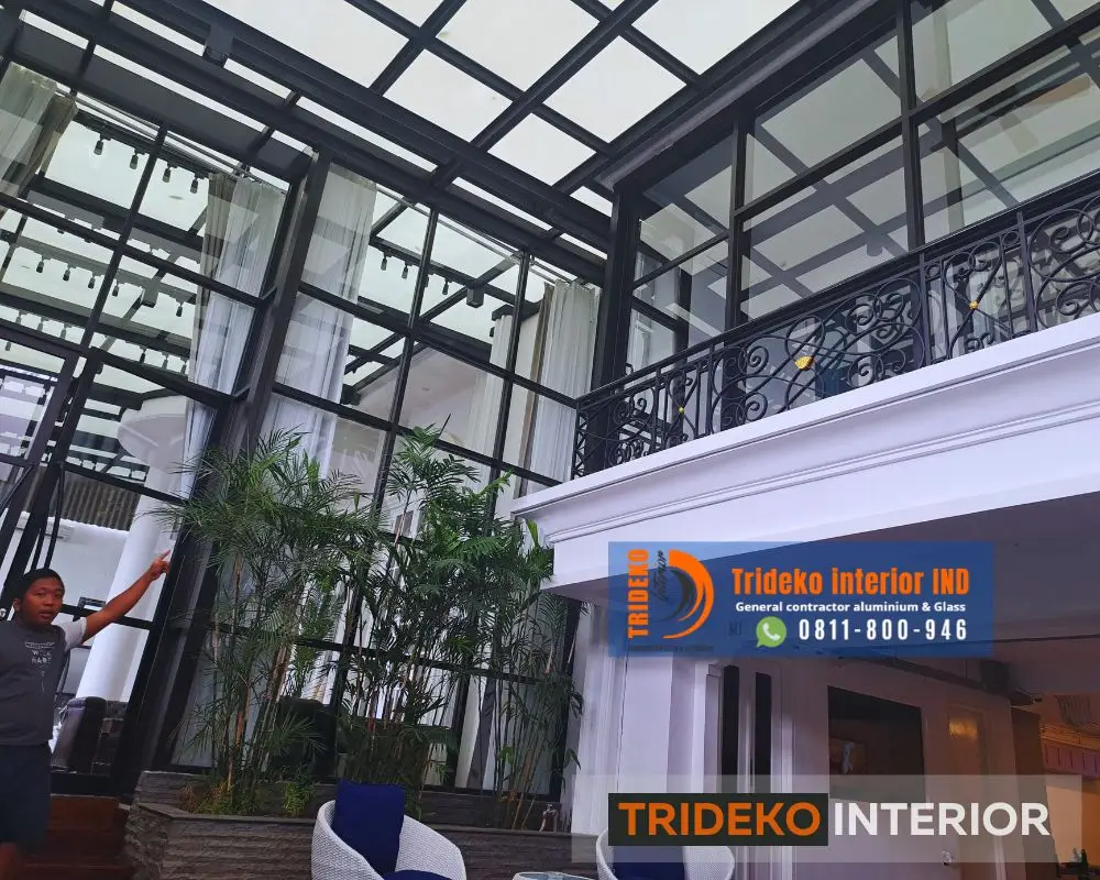 tren partisi aluminium
