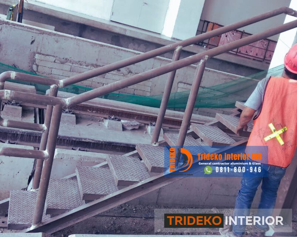 Tangga Darurat Gedung Tangga Darurat Gedung