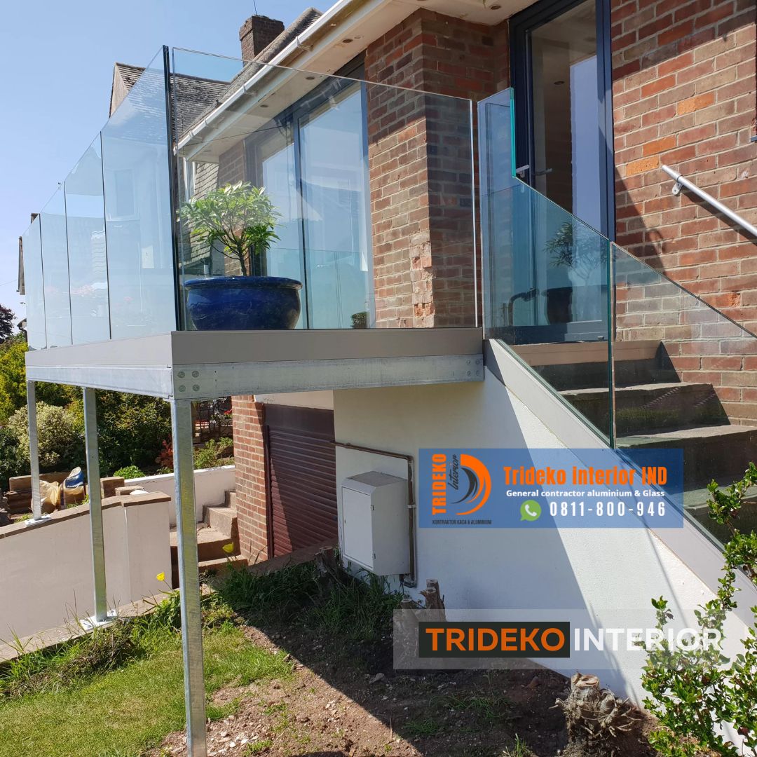 Railing Balkon kaca Minimalis Railing Balkon Kaca Minimalis