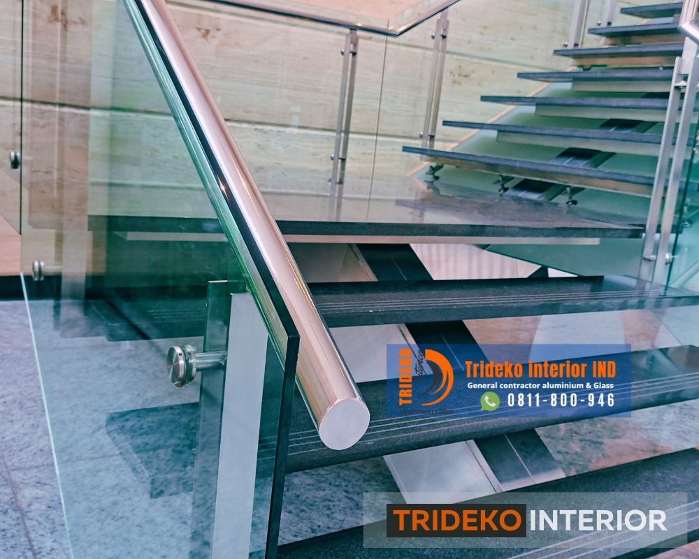 Railing Kaca Mewah Hotel Railing Kaca Mewah Hotel